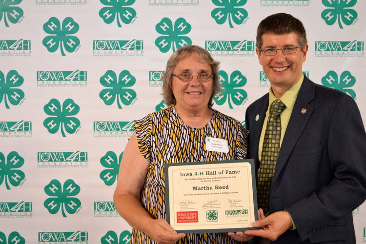 Martha Reed receiving award